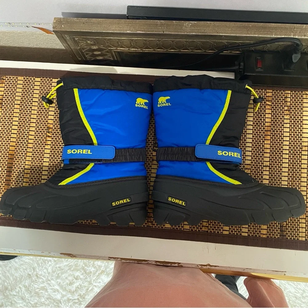 SOREL Kids Blue Nylon Flurry Waterproof Insulated Snow Boot Size 6‎